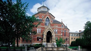 <em>艺术</em>类<em>大学</em>---英国创意<em>艺术</em><em>大学</em>