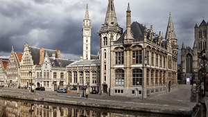 <em>福冈</em><em>女</em><em>学院</em>看护<em>大学</em>